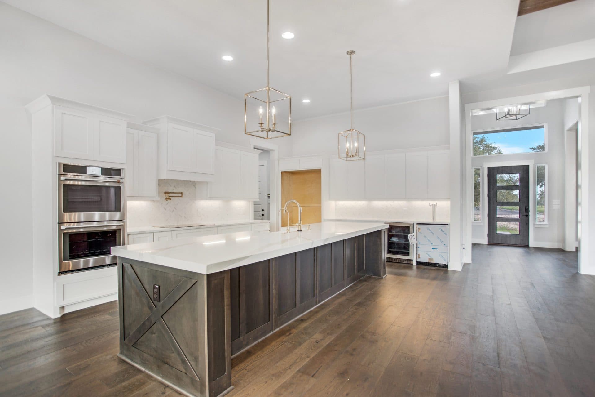 Finished kitchen in a move-in-ready JLP inventory home